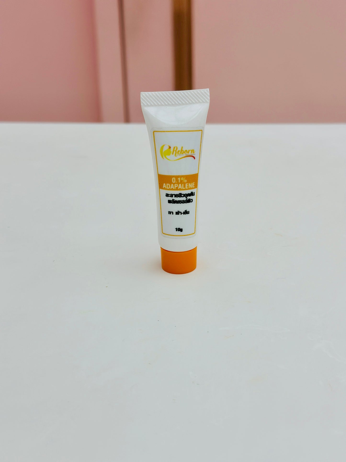 Adapalene gel 0.1% 15 G ลดสิว (Reborn)